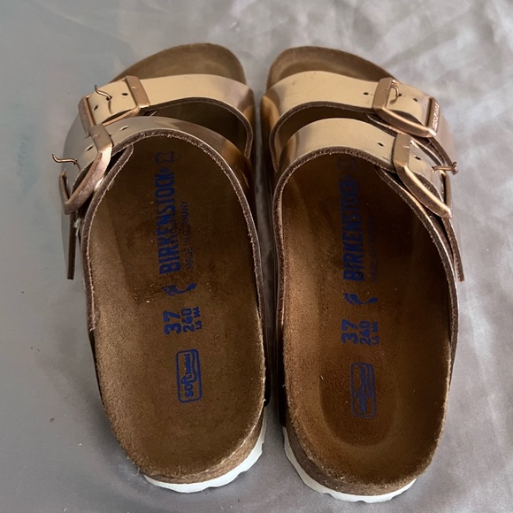 Birkenstock Arizona Rosegold Sandals New EU 37, US 6 - Picture 6 of 9